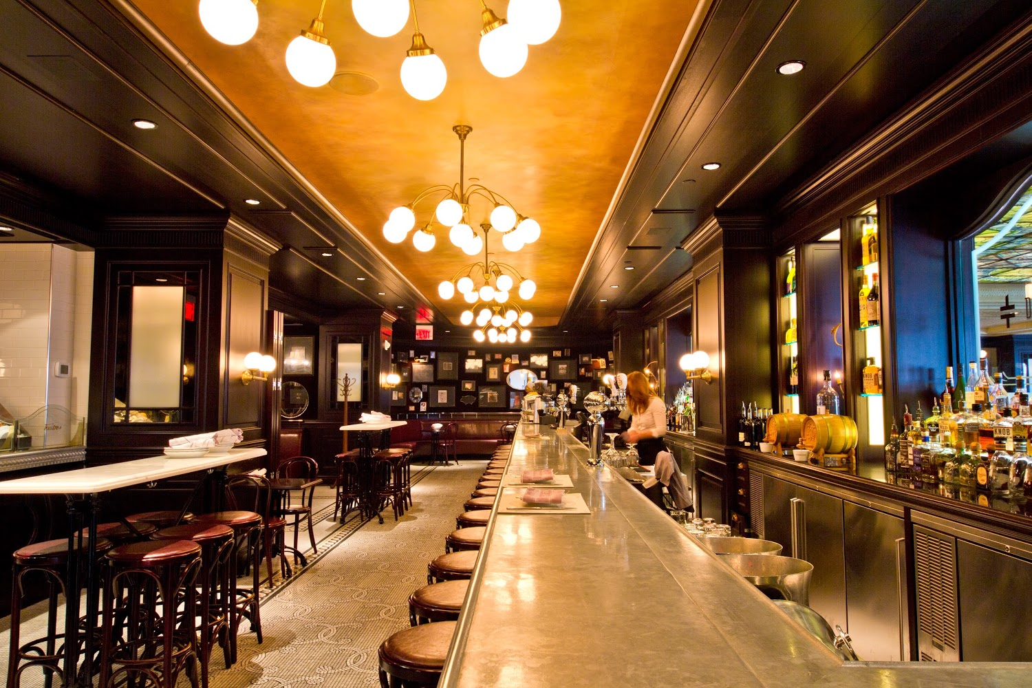 La Société - CLOSED