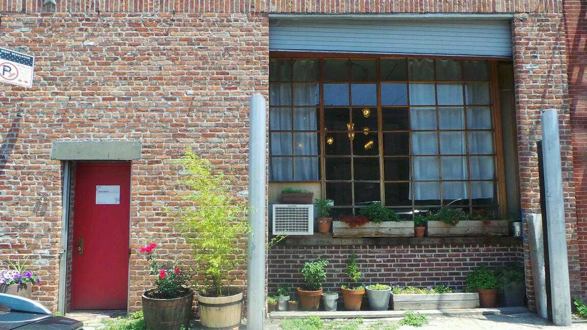 Pochron Studios - NO EVENT SERVICES